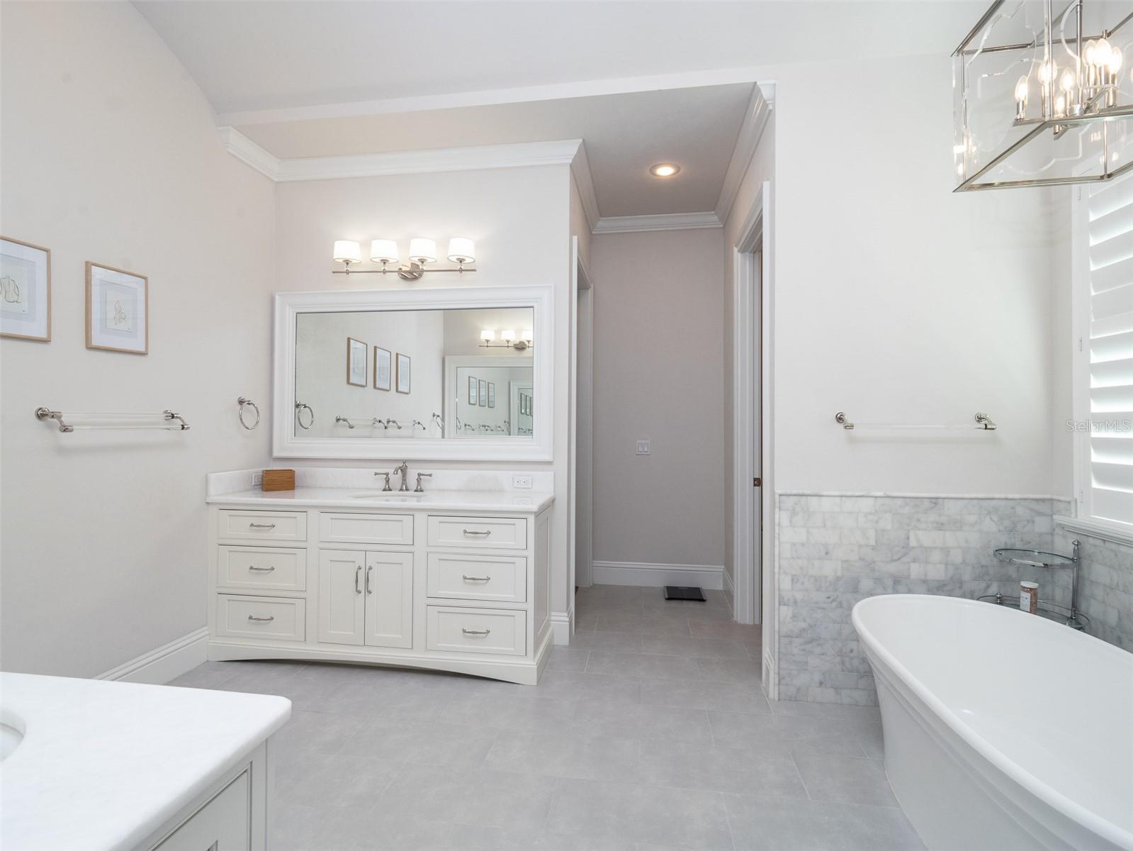 OAKMONT PH 2 PB 32 PG 30 - Residential