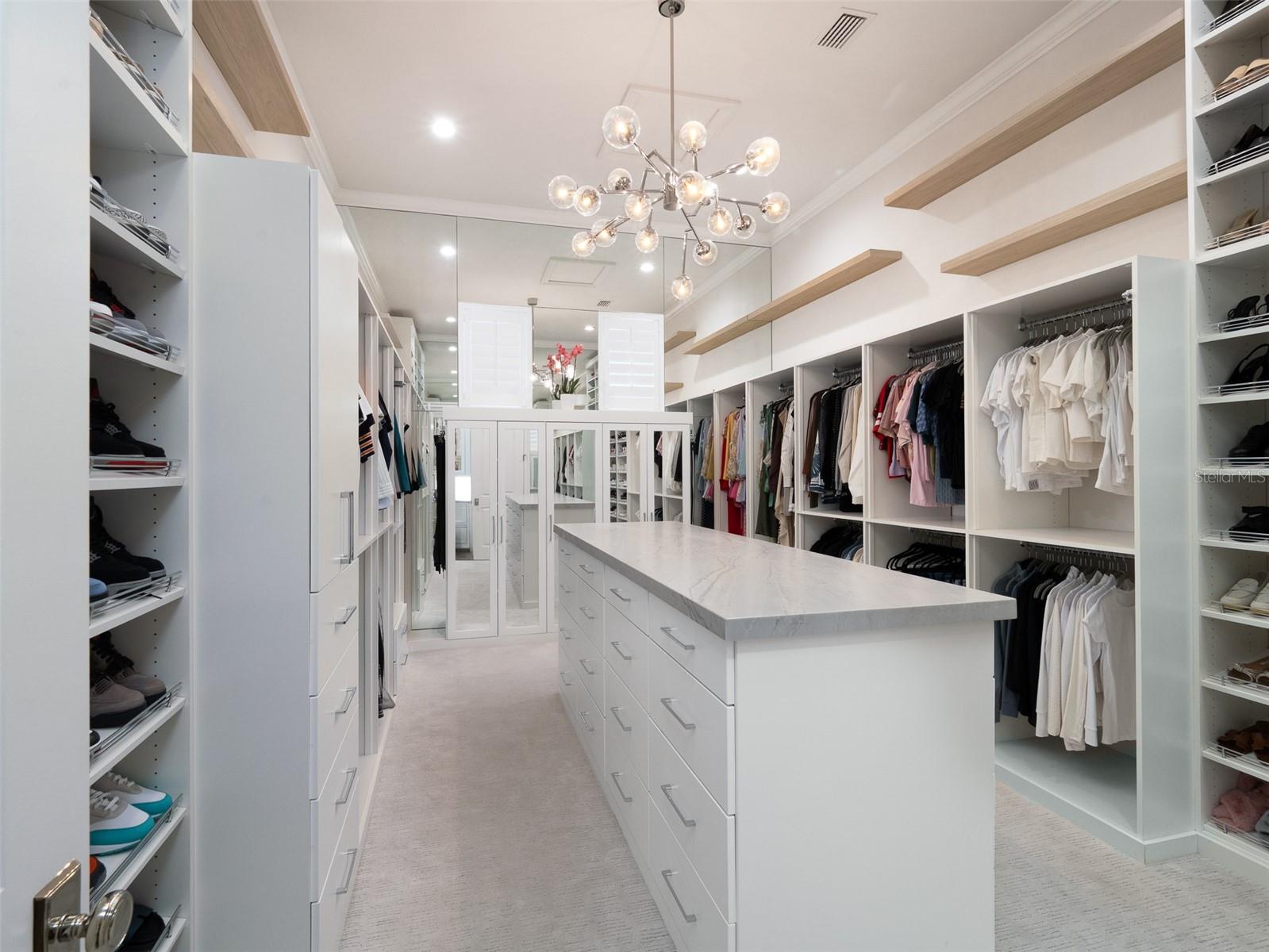 OAKMONT PH 2 PB 32 PG 30 - Residential