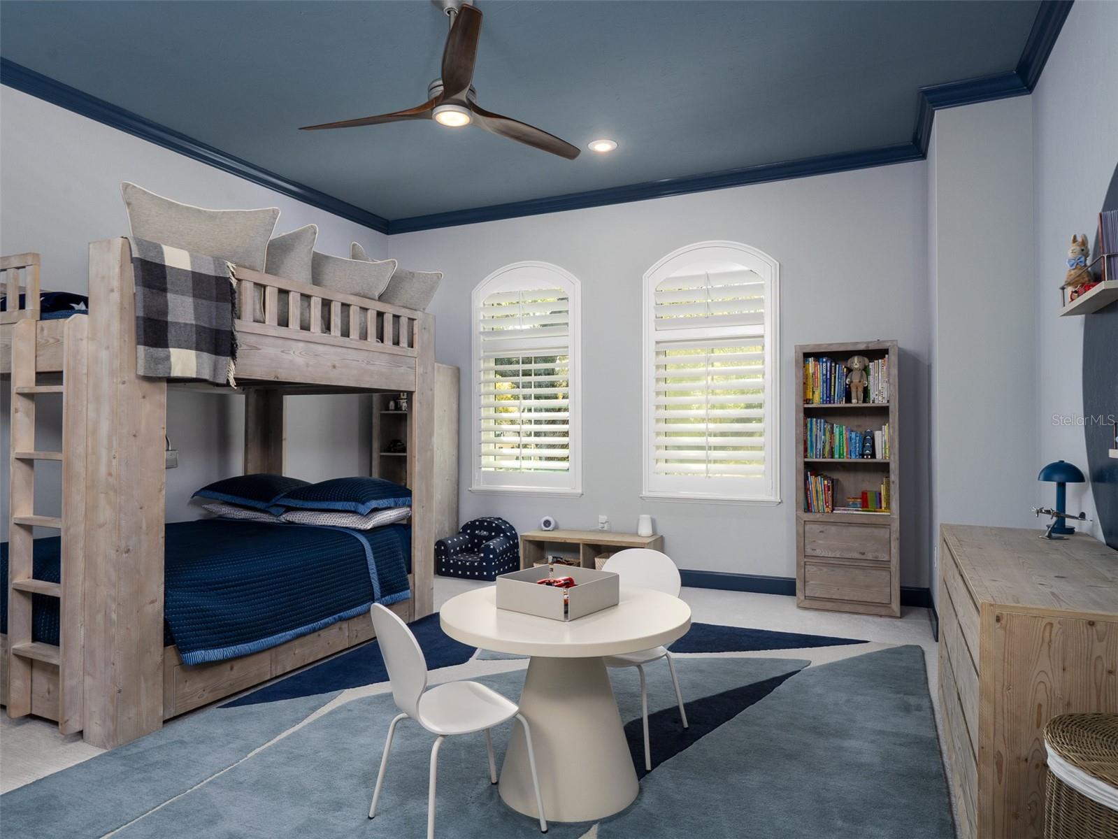 OAKMONT PH 2 PB 32 PG 30 - Residential