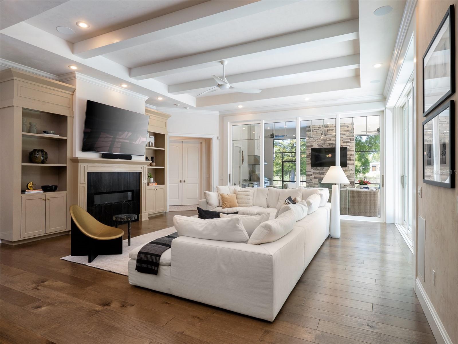 OAKMONT PH 2 PB 32 PG 30 - Residential