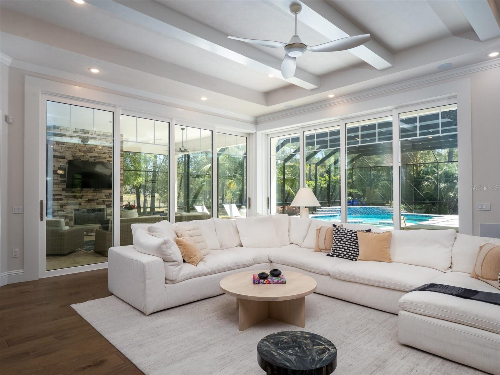 OAKMONT PH 2 PB 32 PG 30 - Residential