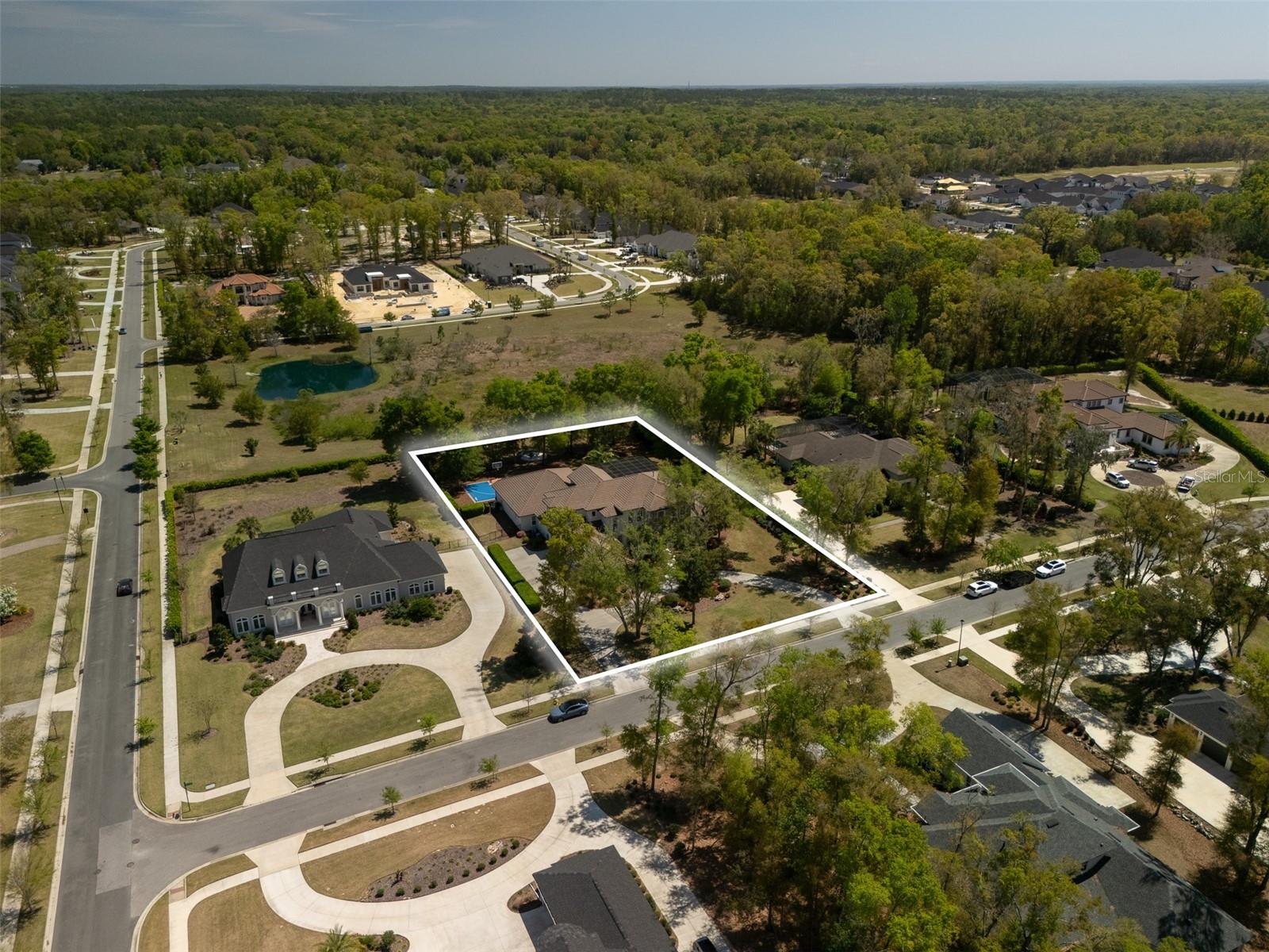 OAKMONT PH 2 PB 32 PG 30 - Residential