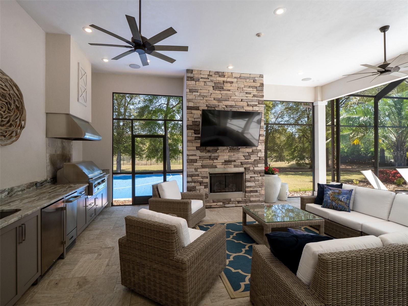 OAKMONT PH 2 PB 32 PG 30 - Residential