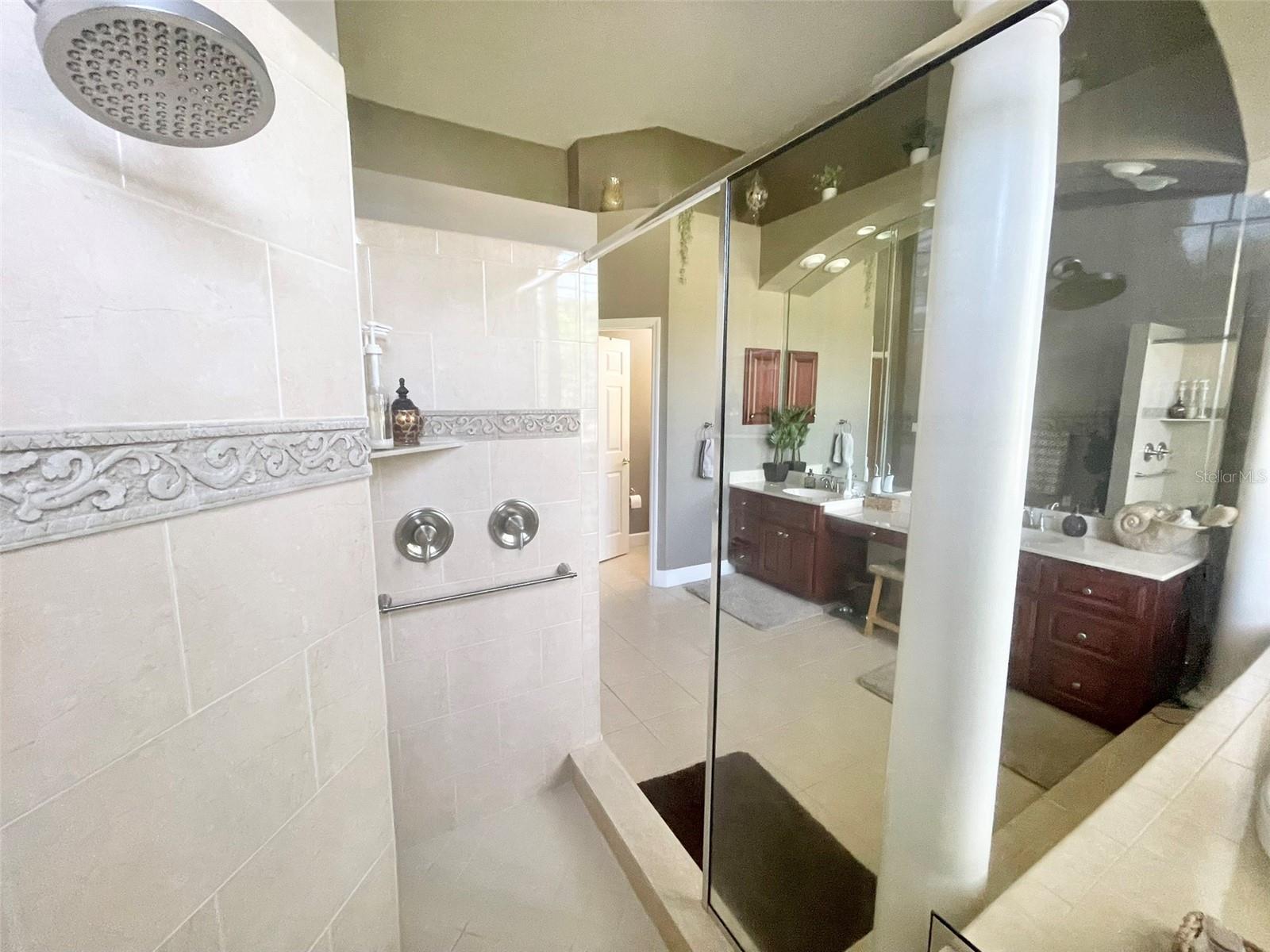 ARISTIDA PH 03 REP - Residential