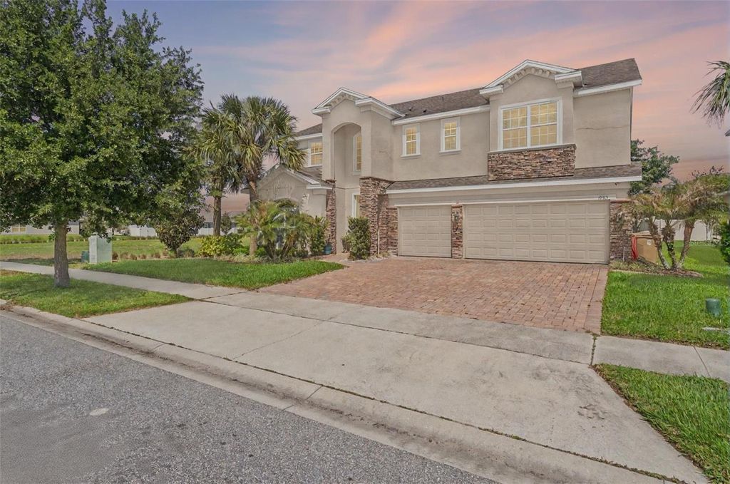 Photo of 1883 Stillwood Way, Saint Cloud, FL 34771 (MLS # O6398595)
