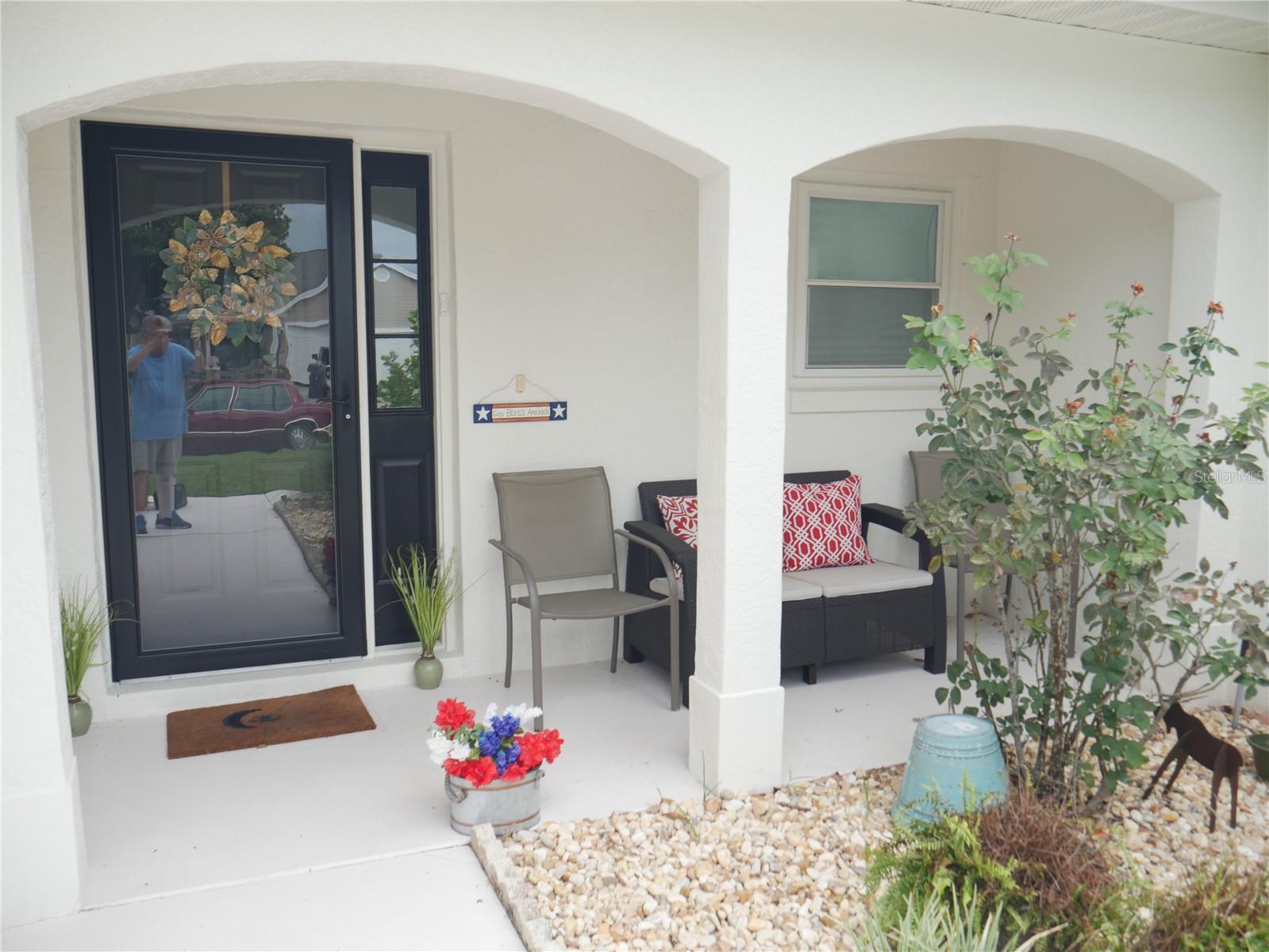 1511 LAVACA LANE