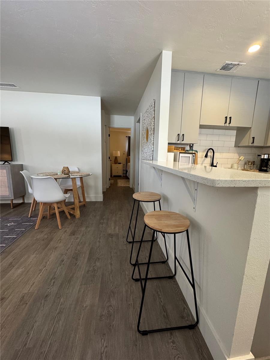 2022 5TH STREET 2022