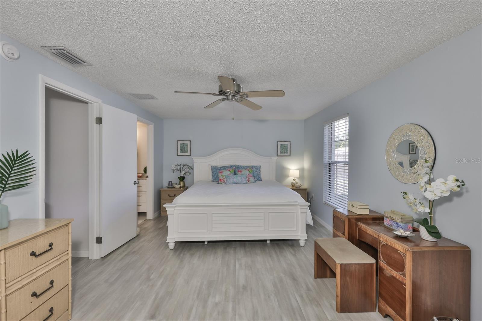 BONNIE PINES - Residential