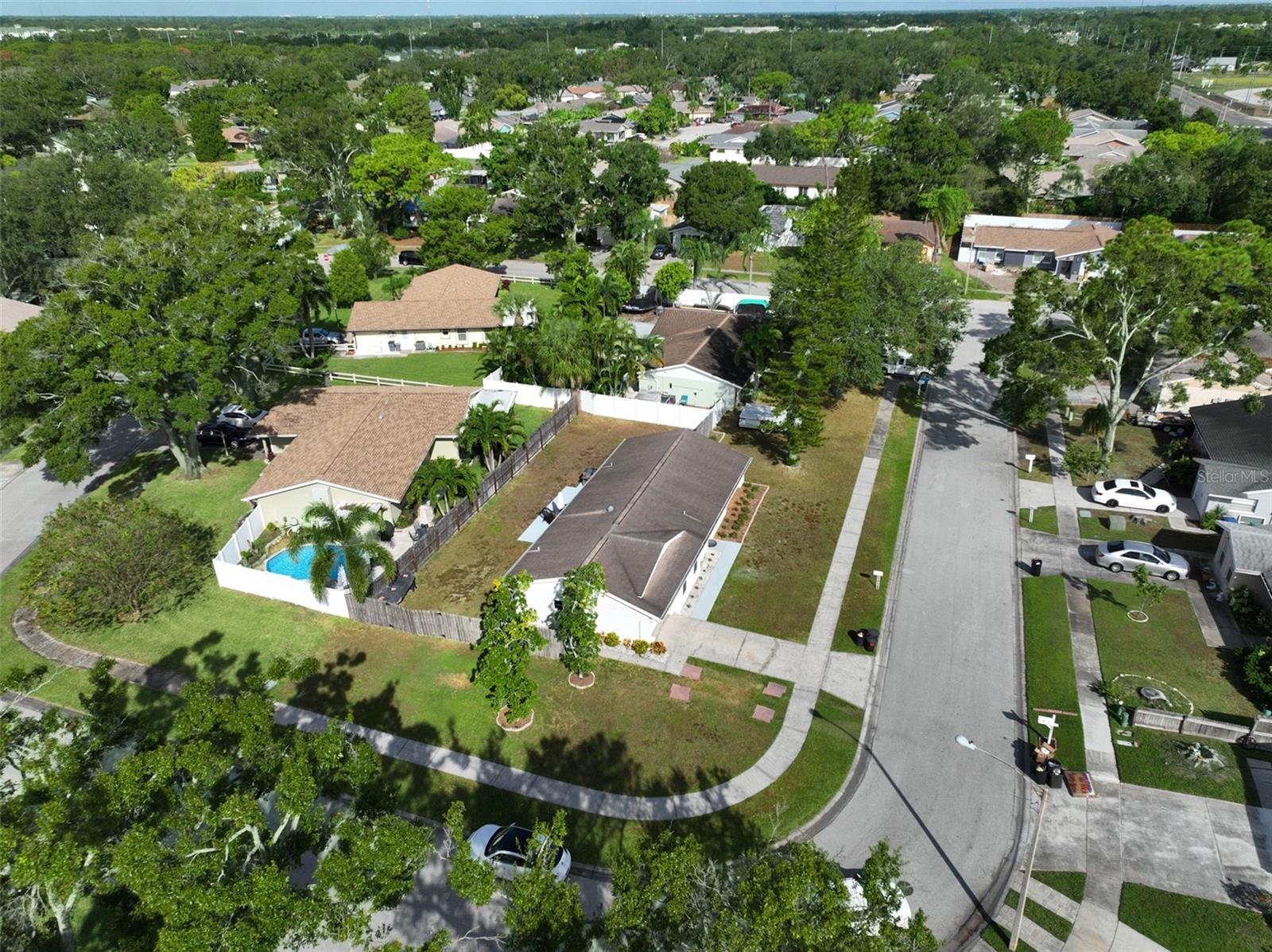 BONNIE PINES - Residential