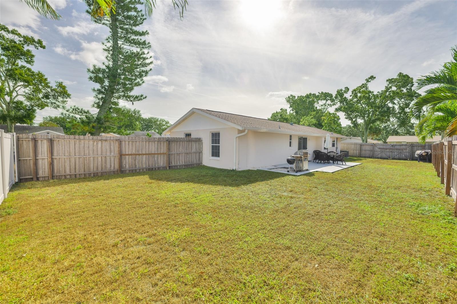 BONNIE PINES - Residential