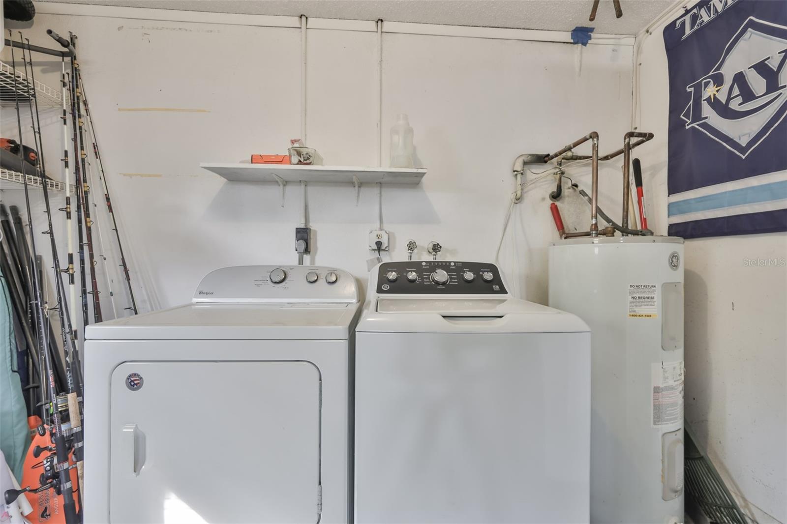 BONNIE PINES - Residential