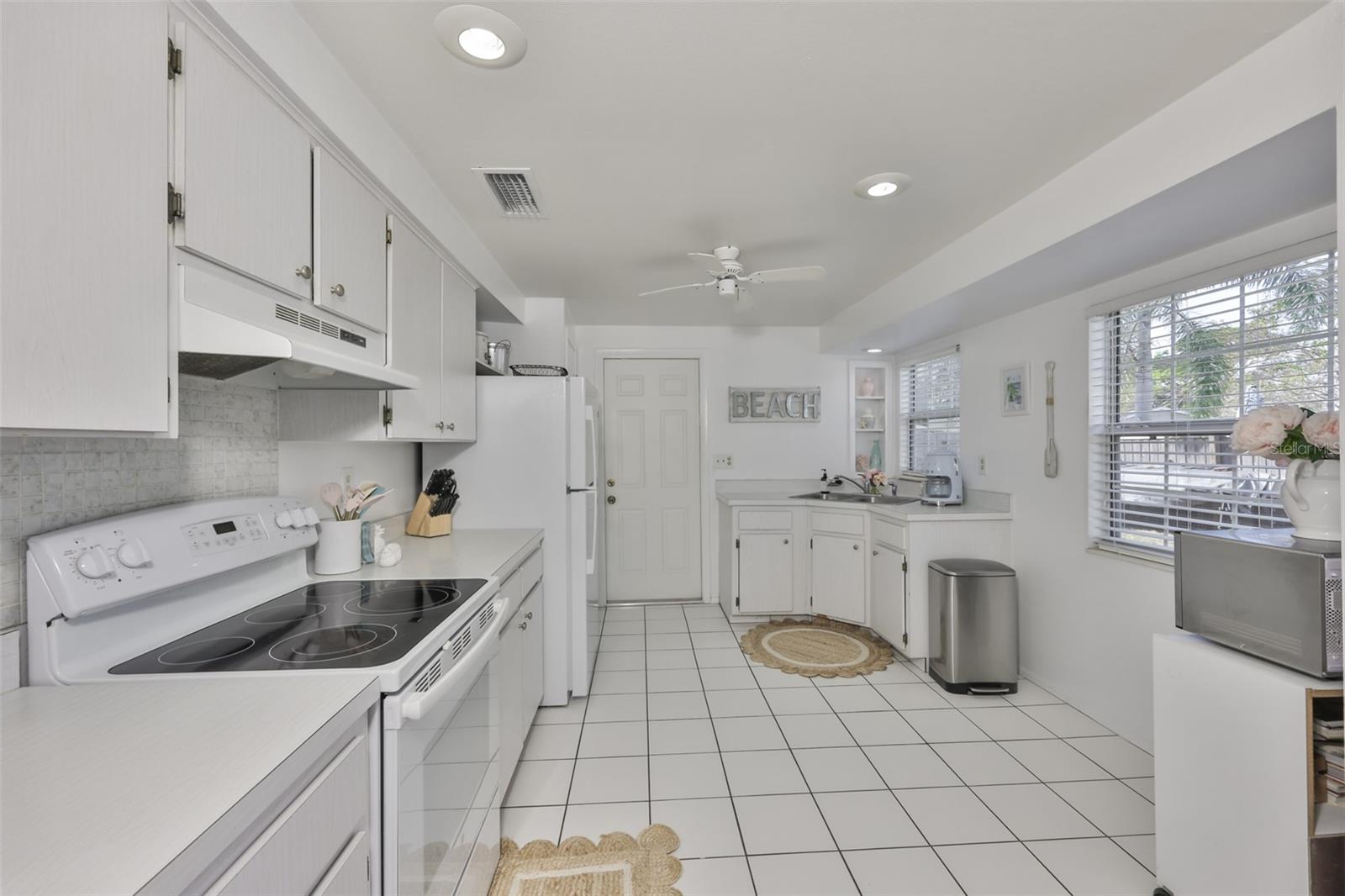 BONNIE PINES - Residential