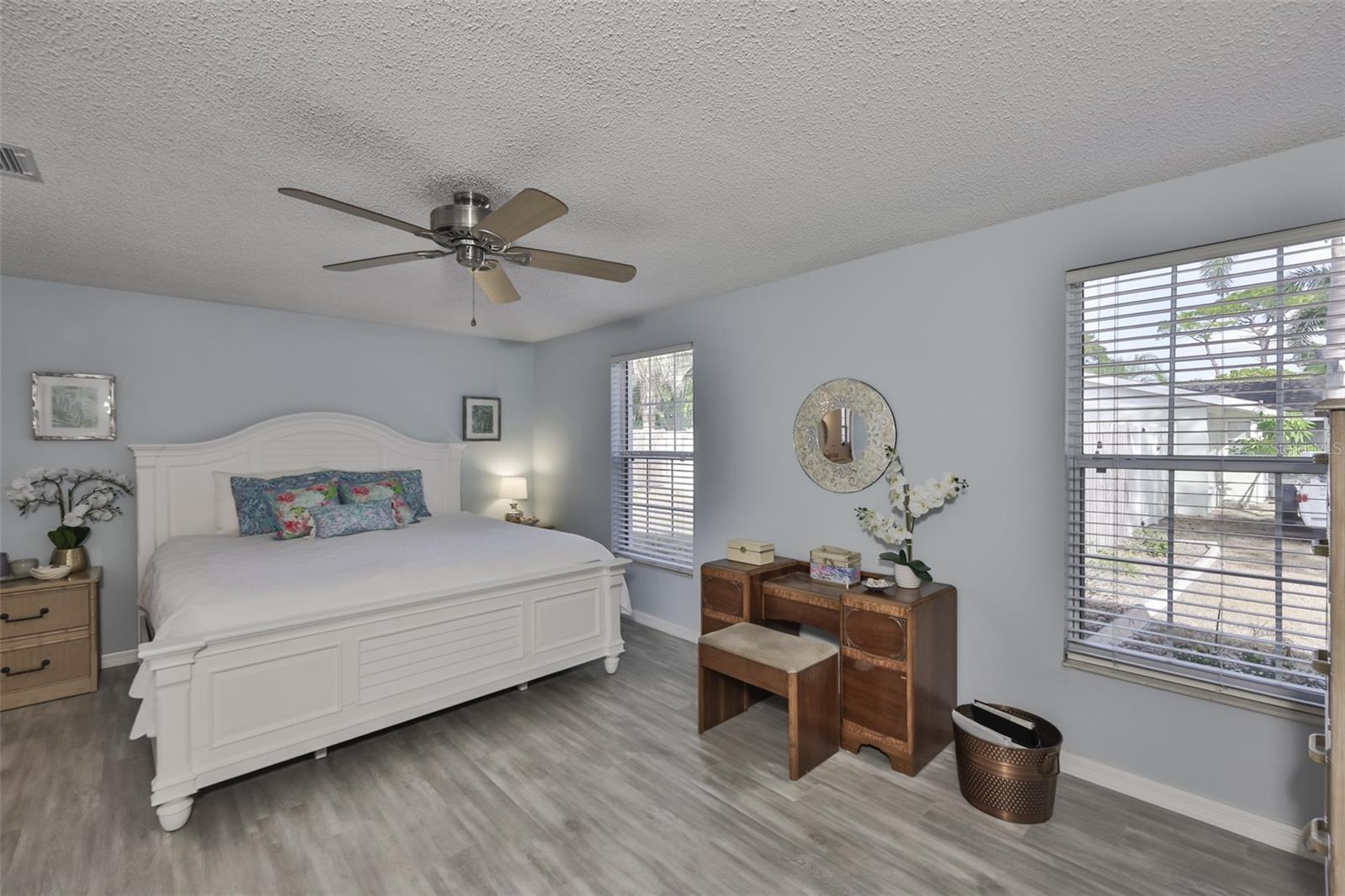 BONNIE PINES - Residential