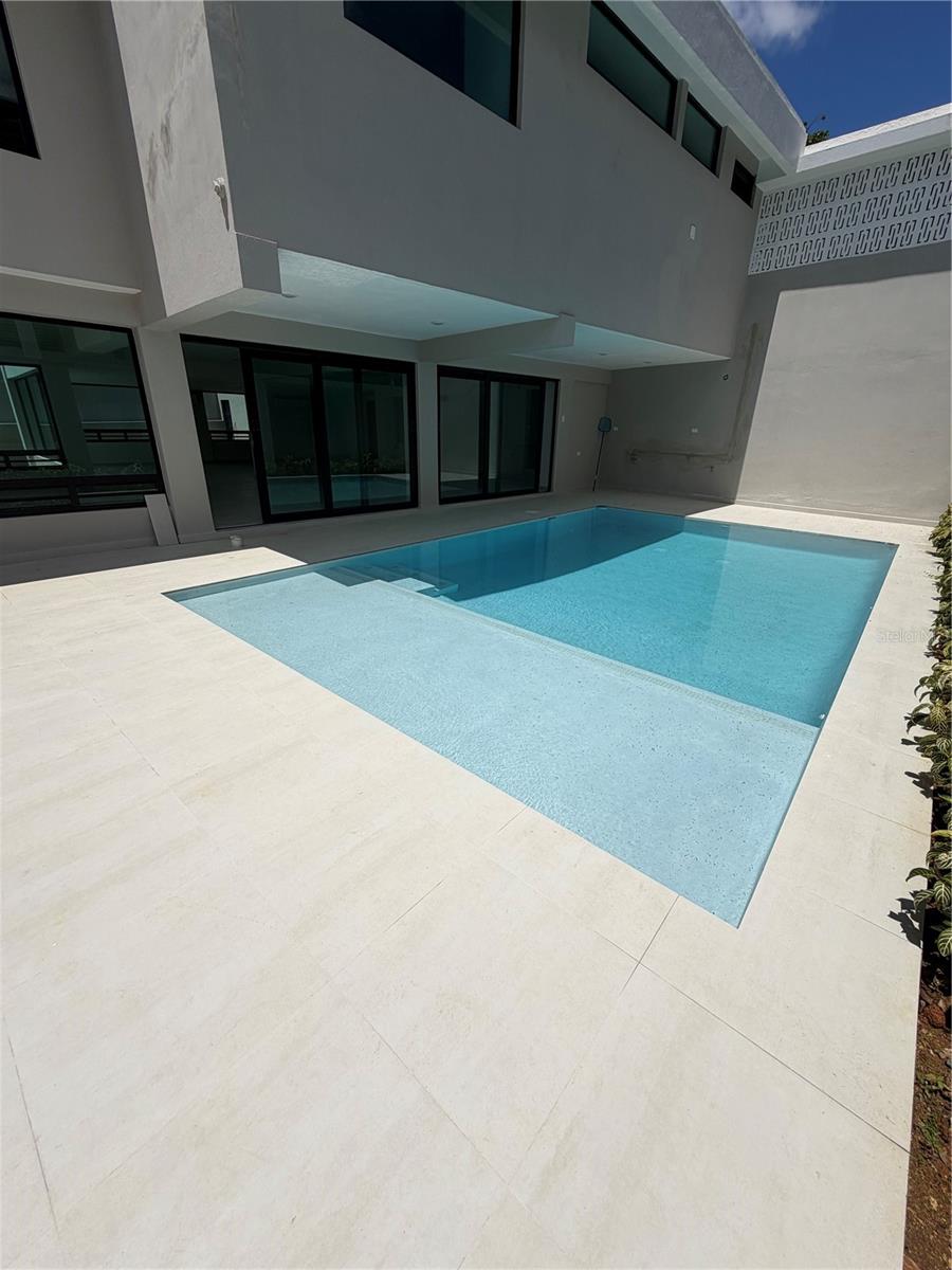 SAN FRANCISCO - Residential