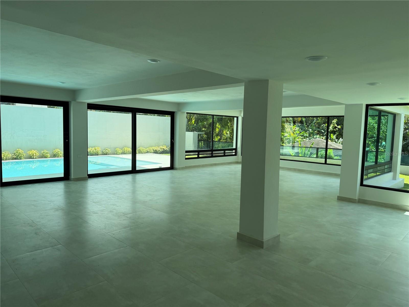 SAN FRANCISCO - Residential