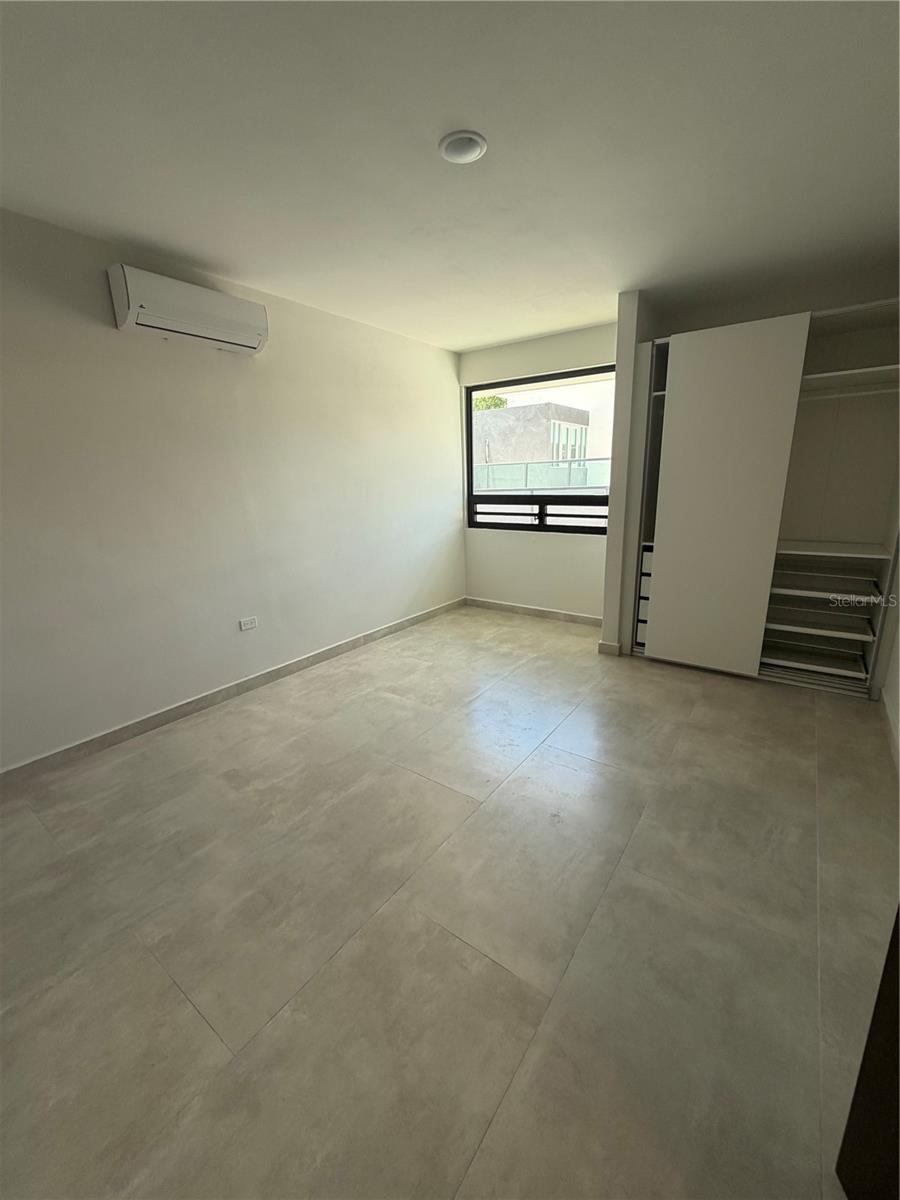 SAN FRANCISCO - Residential