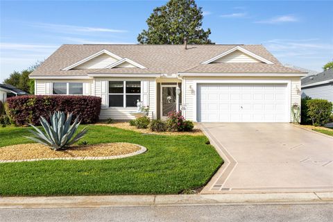 Photo of 8288 SE 176th Lawson Loop, The Villages, FL 32162 (MLS # G5110175)