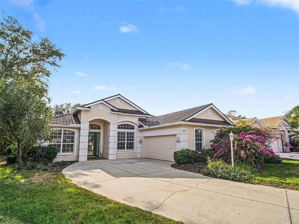 Photo of 8443 Sailing Loop, Lakewood Ranch, FL 34202 (MLS # TB8463916)