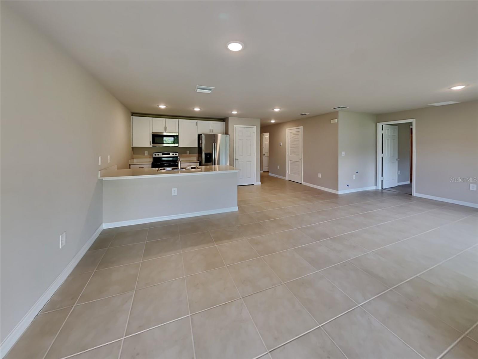 PORT CHARLOTTE SEC 060 - Residential Lease