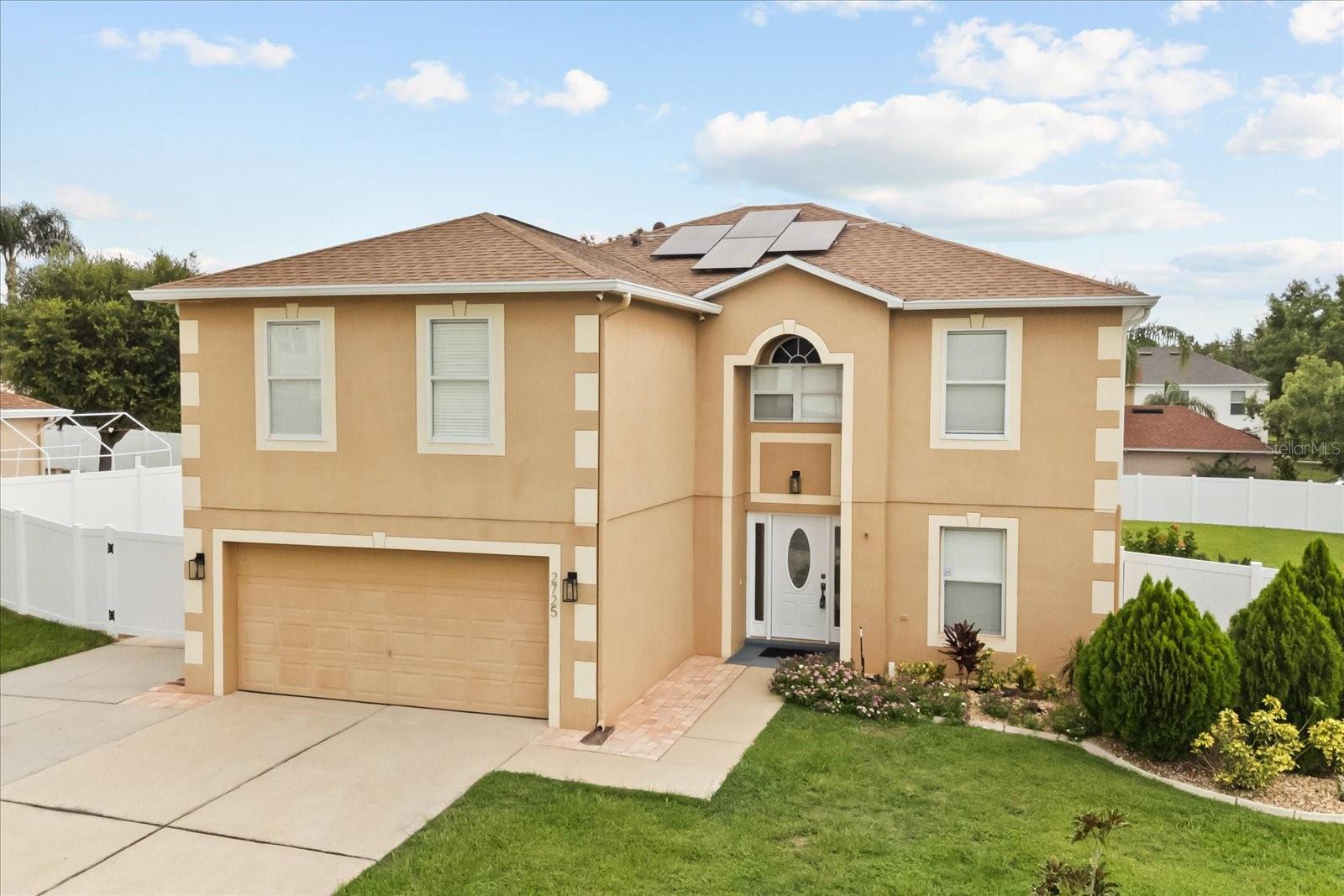 2725 WHITE MAGNOLIA LOOP