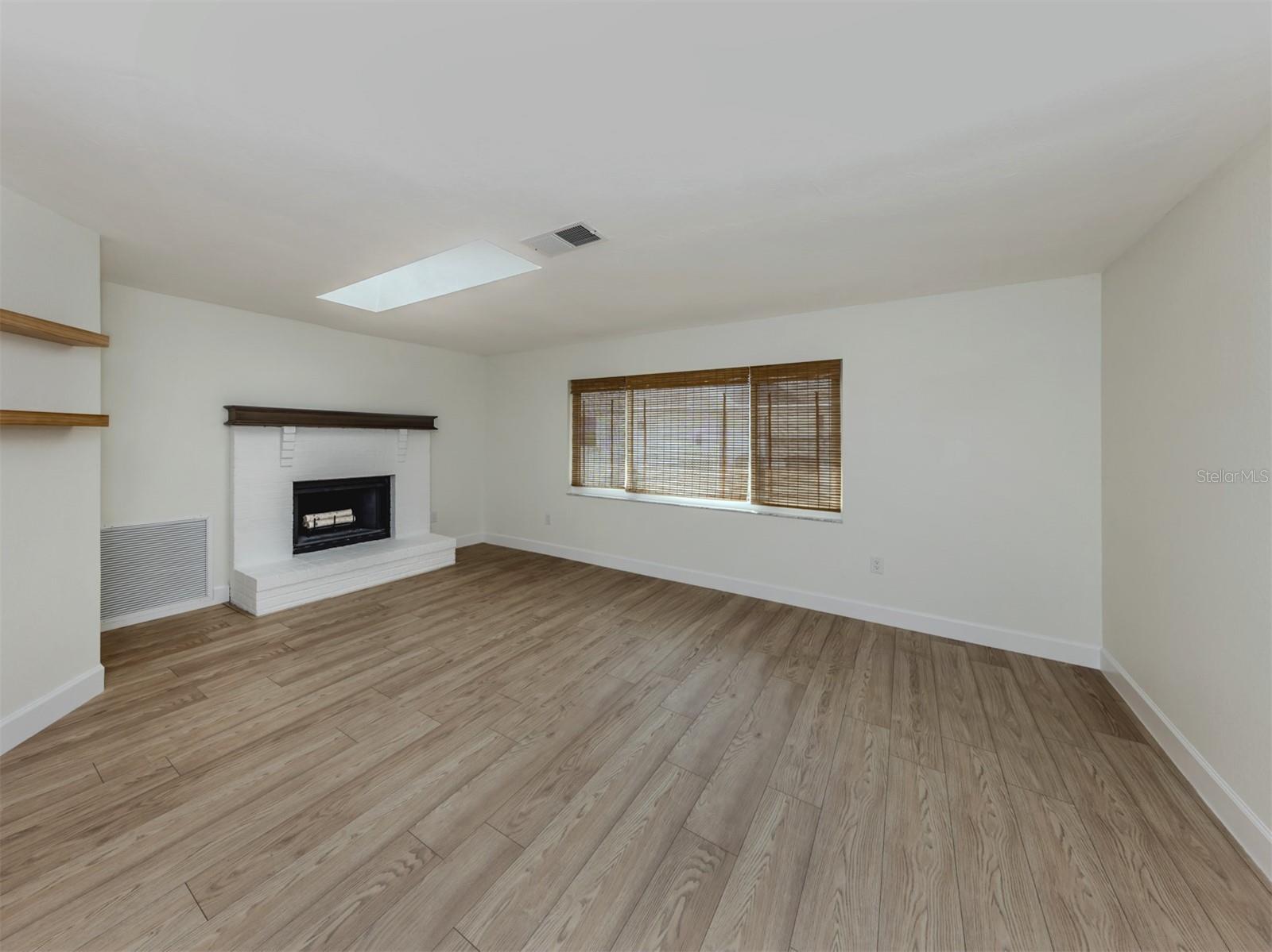 CHESTNUT CREEK ESTATES - Residential