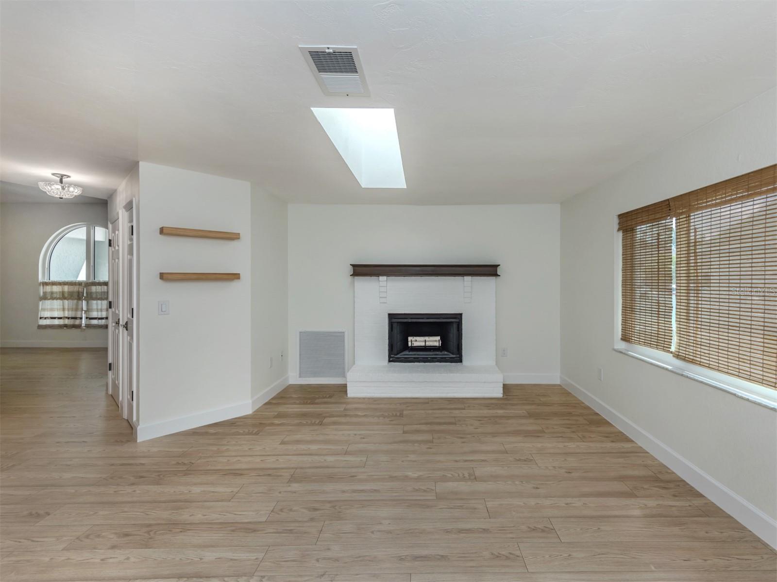 CHESTNUT CREEK ESTATES - Residential