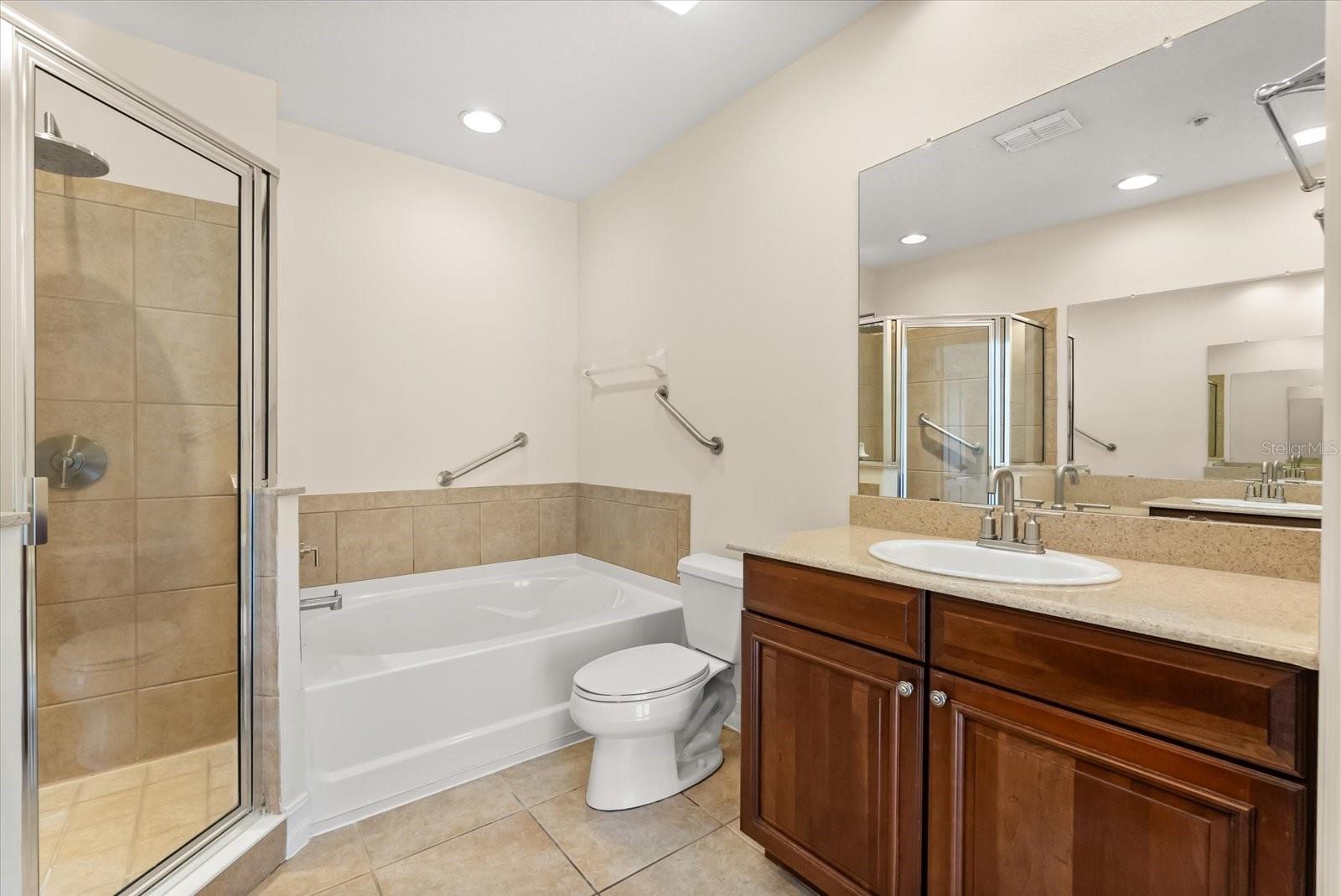 FOUNTAIN PARKE AT LAKE MARY - Residential