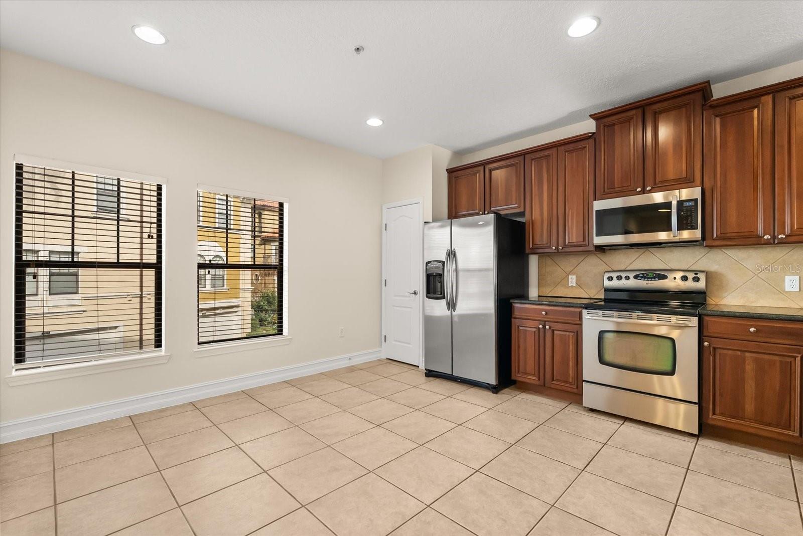 FOUNTAIN PARKE AT LAKE MARY - Residential