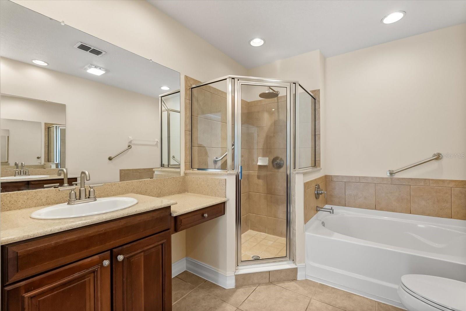 FOUNTAIN PARKE AT LAKE MARY - Residential