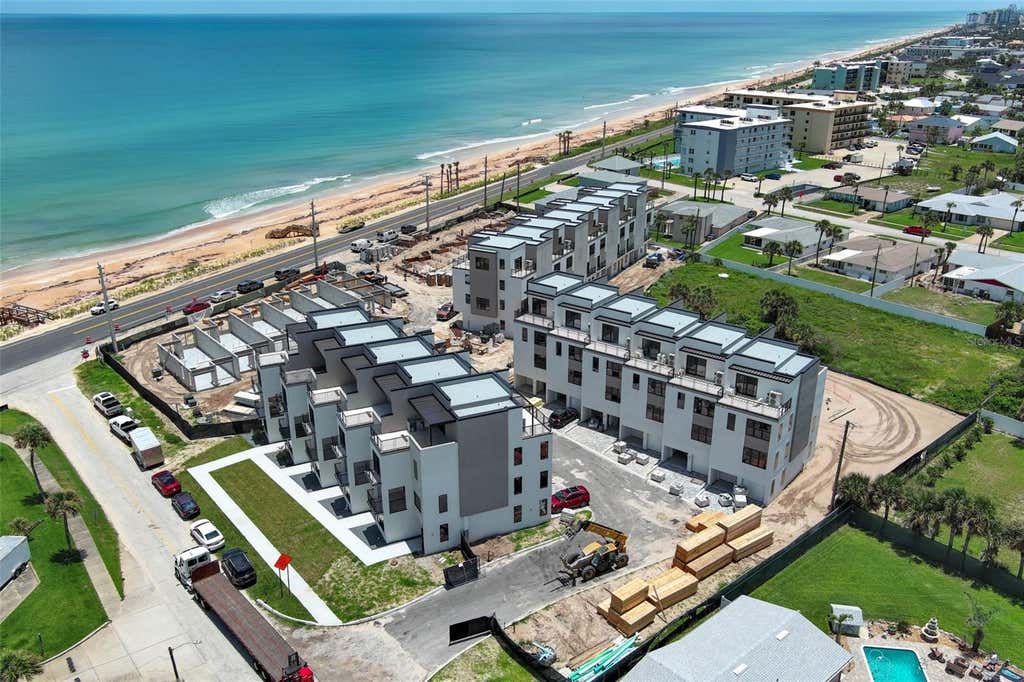 Photo of 2360 Ocean Shore Boulevard #9, Ormond Beach, FL 32176 (MLS # O6426962)