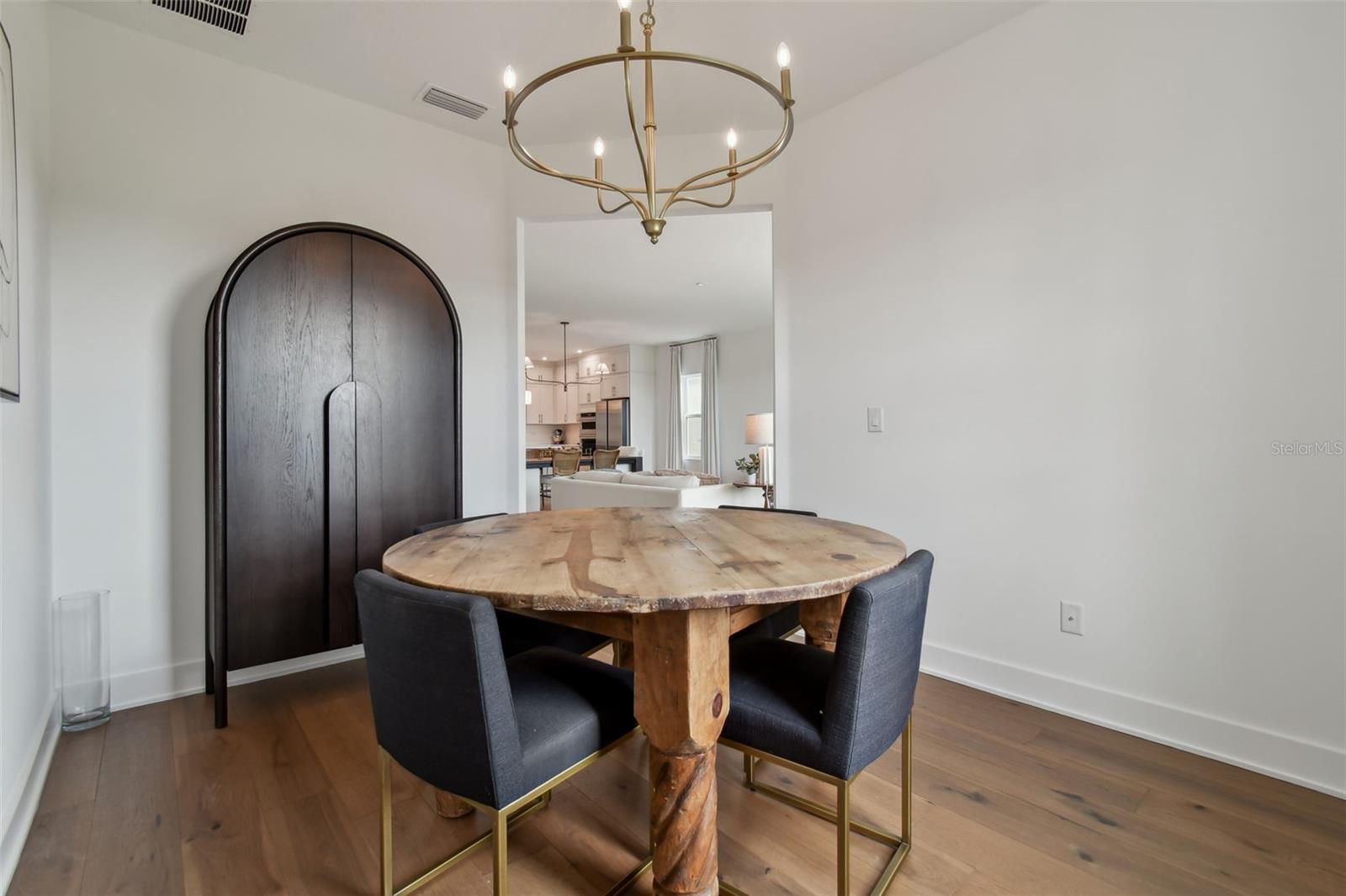 WATERSET WOLF CRK PH G1 - Residential