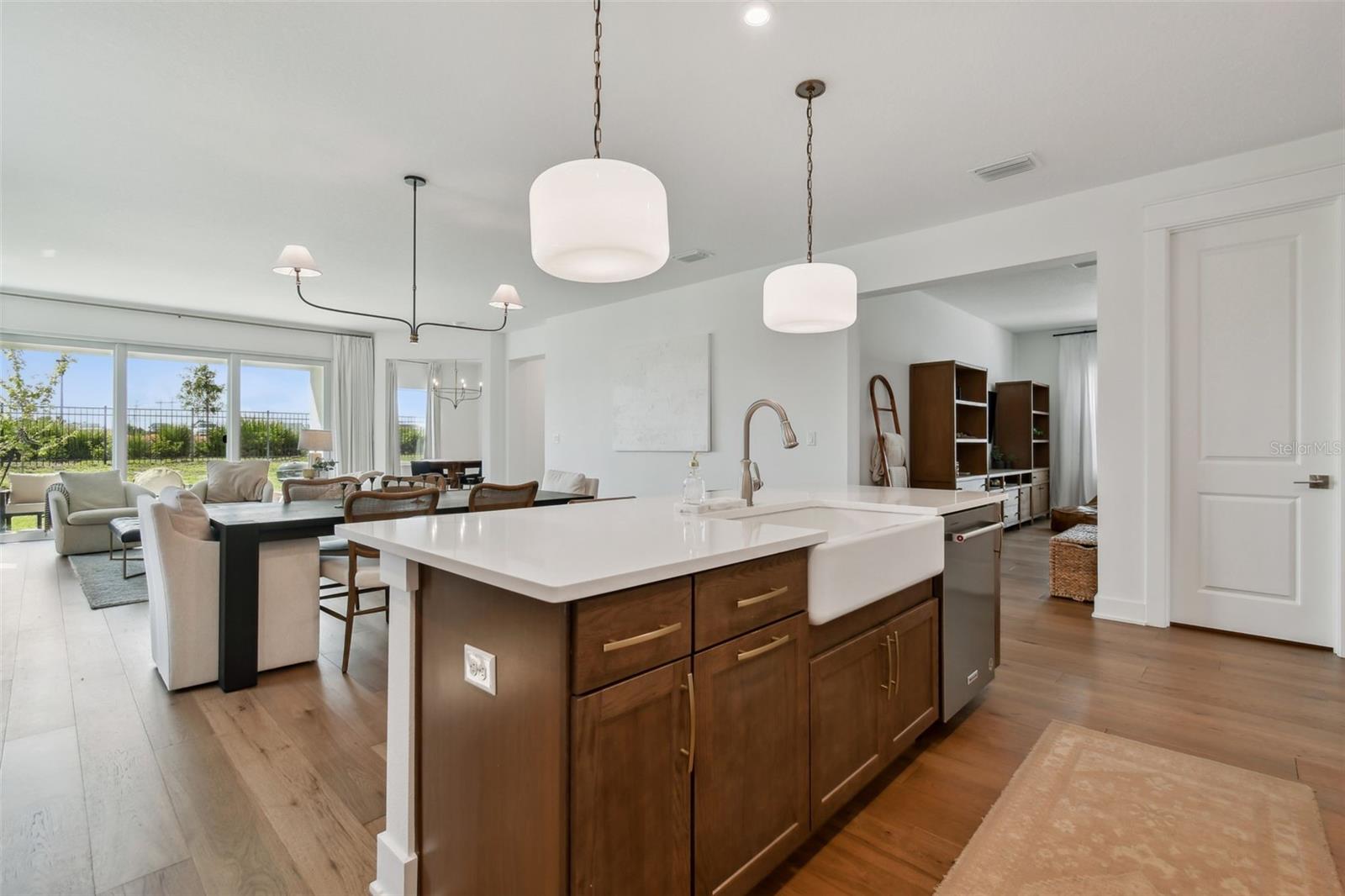 WATERSET WOLF CRK PH G1 - Residential