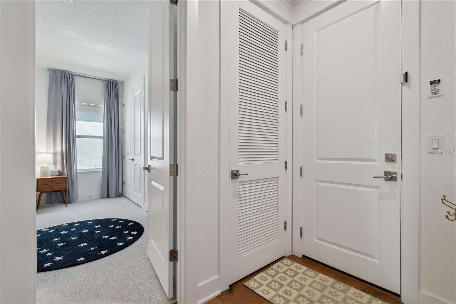 WATERSET WOLF CRK PH G1 - Residential