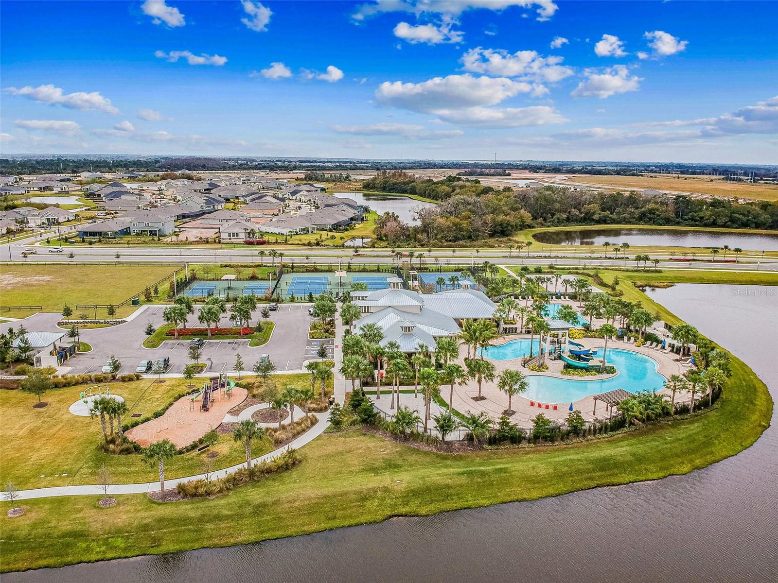 WATERSET WOLF CRK PH G1 - Residential