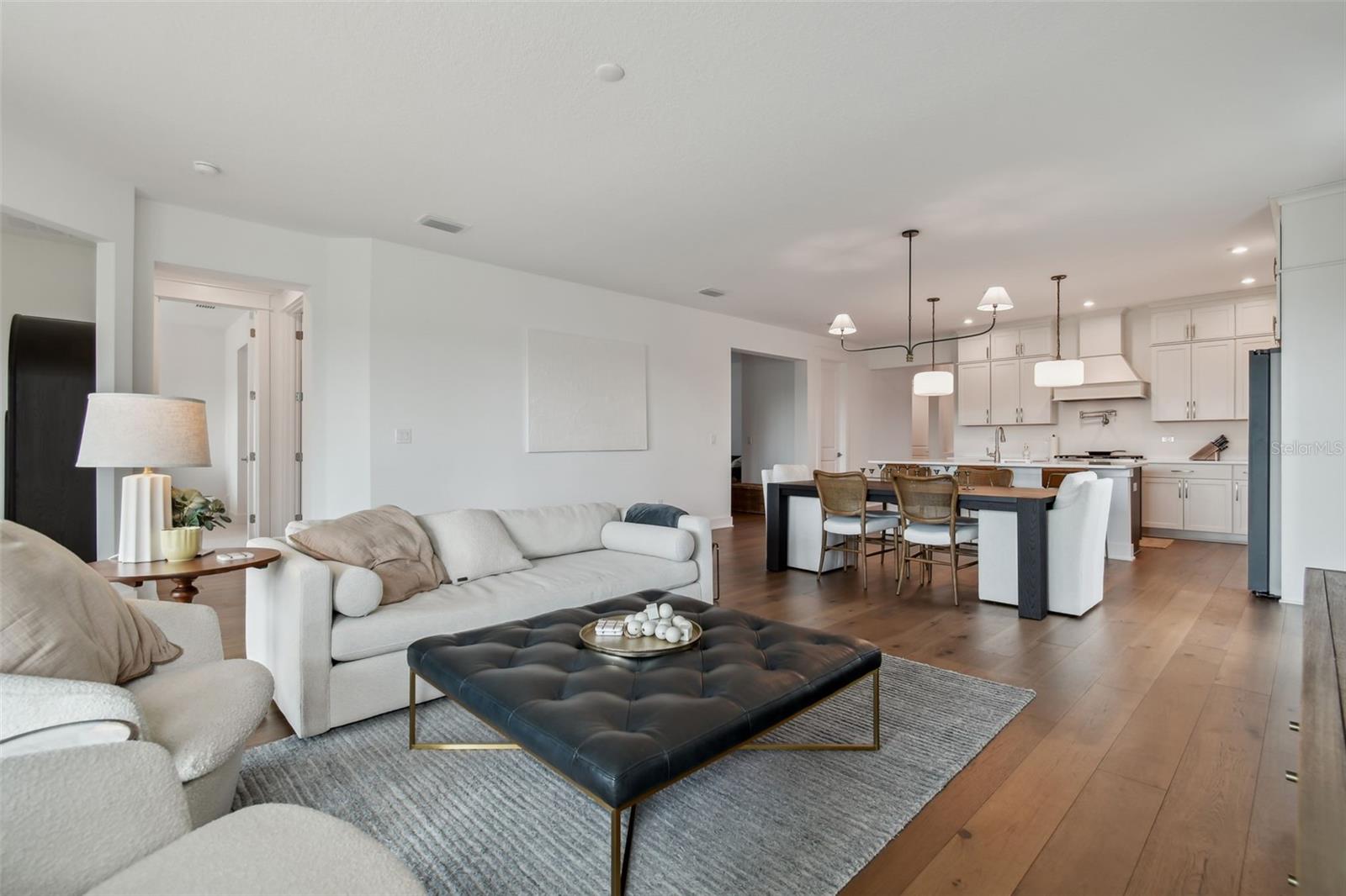 WATERSET WOLF CRK PH G1 - Residential