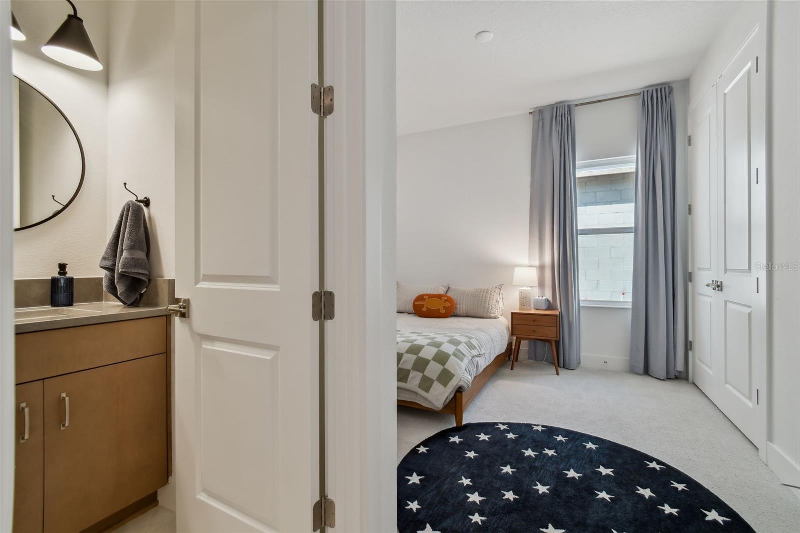 WATERSET WOLF CRK PH G1 - Residential