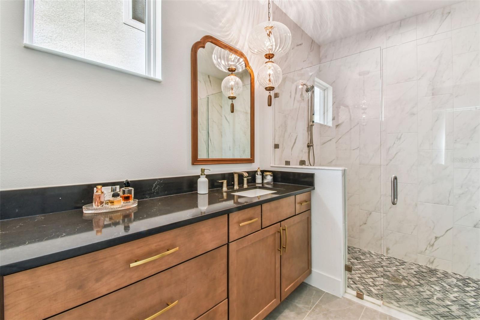 WATERSET WOLF CRK PH G1 - Residential