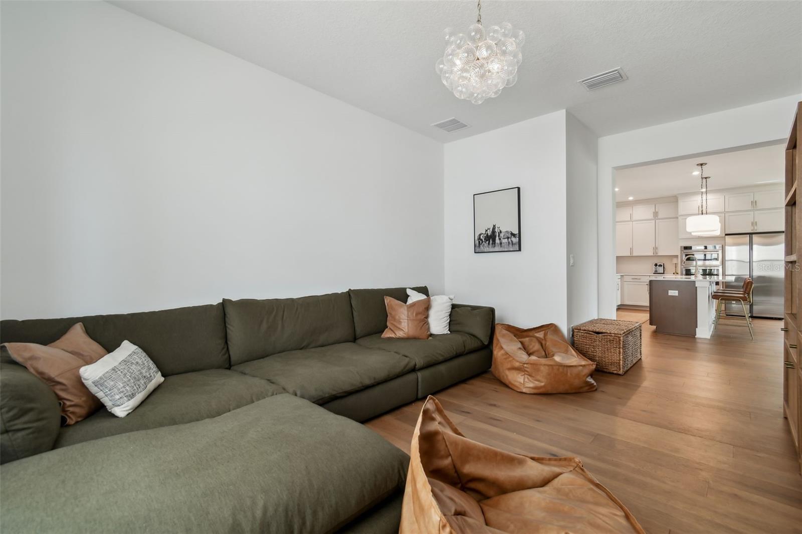 WATERSET WOLF CRK PH G1 - Residential