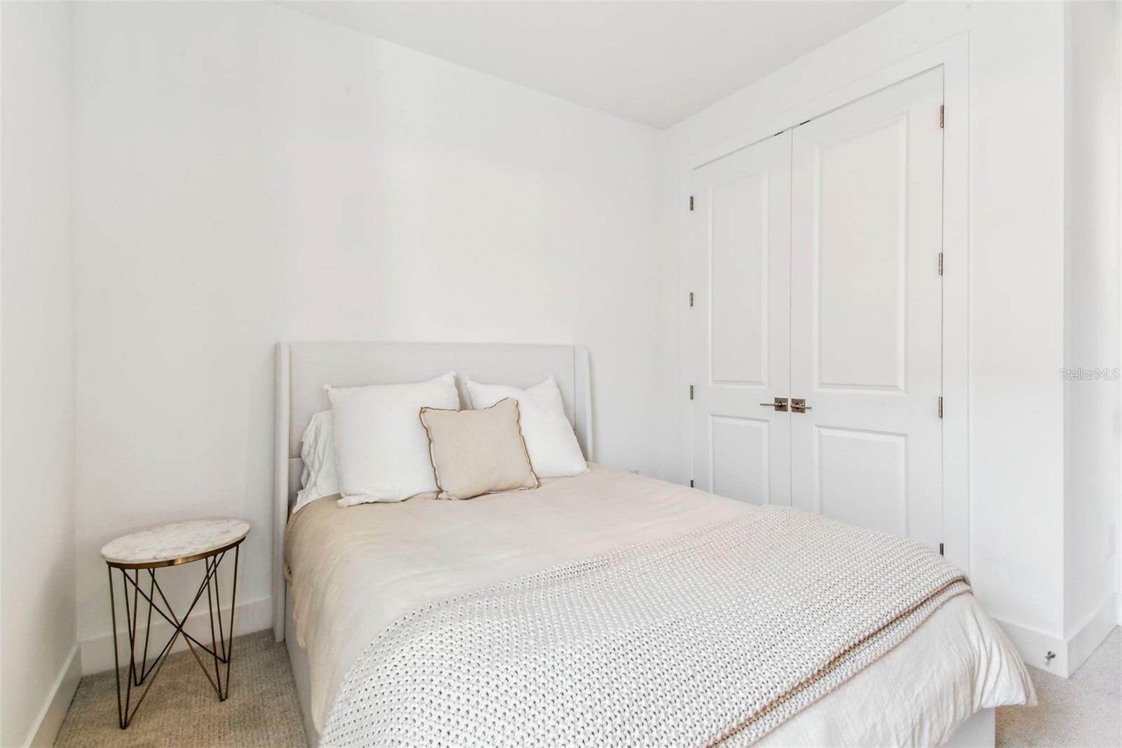 WATERSET WOLF CRK PH G1 - Residential