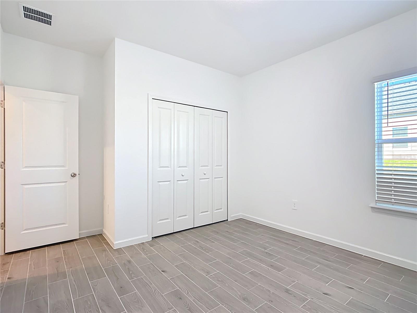 GRAND PARK NORTH - Residential Lease