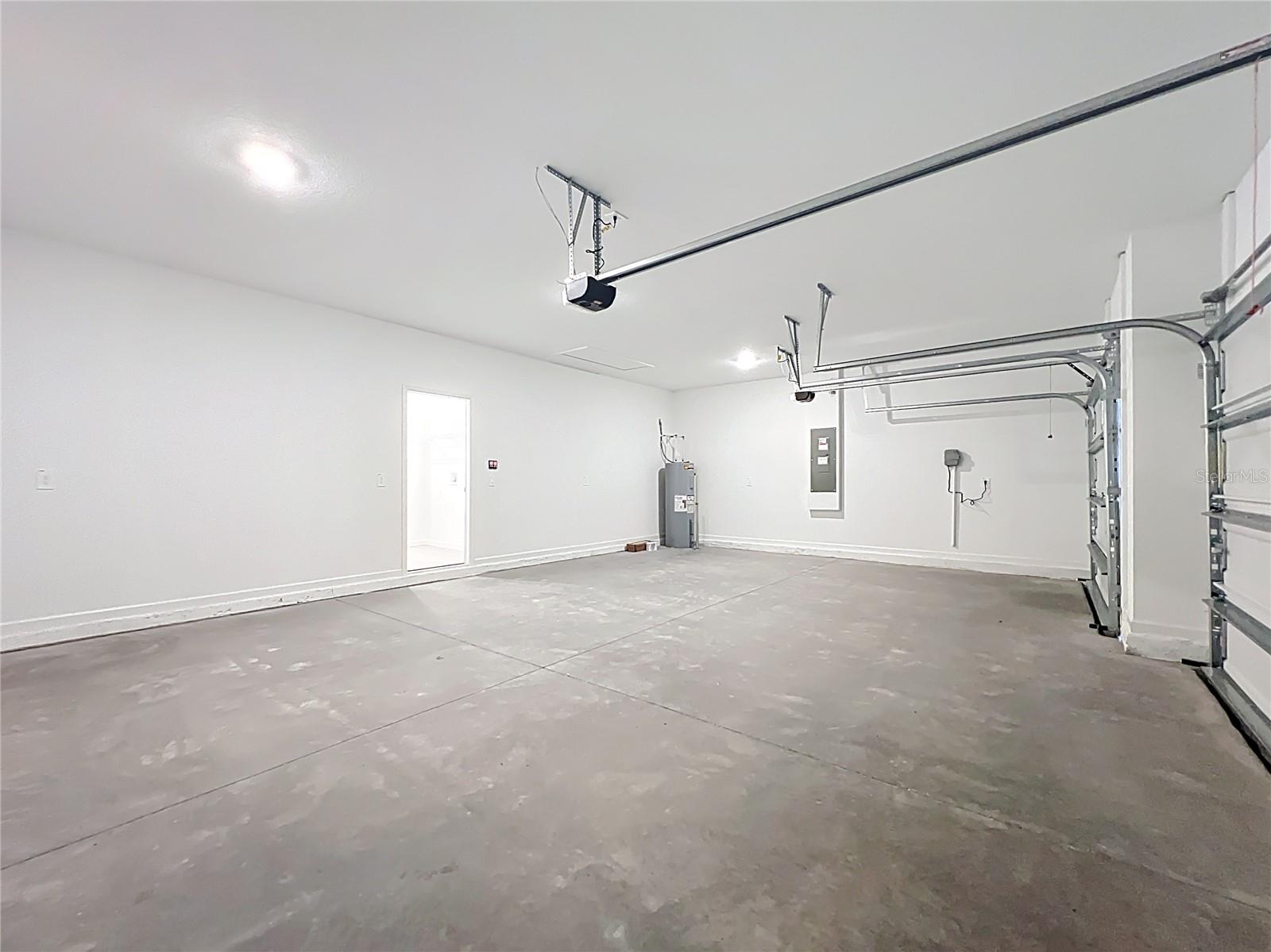 GRAND PARK NORTH - Residential Lease