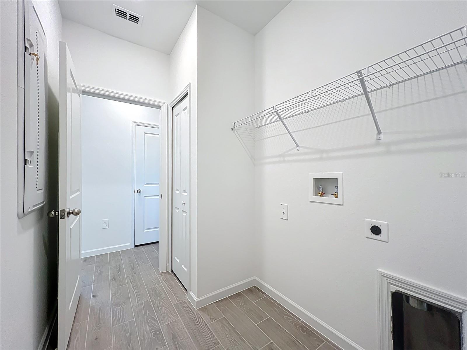 GRAND PARK NORTH - Residential Lease