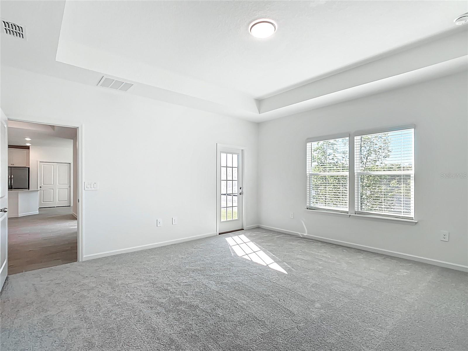 GRAND PARK NORTH - Residential Lease