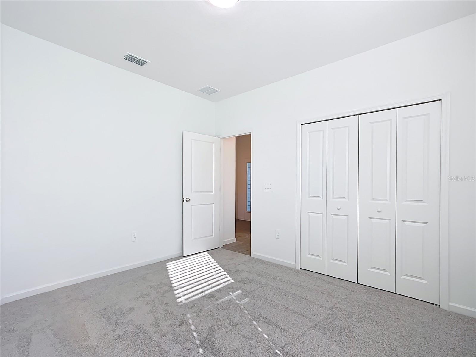 GRAND PARK NORTH - Residential Lease