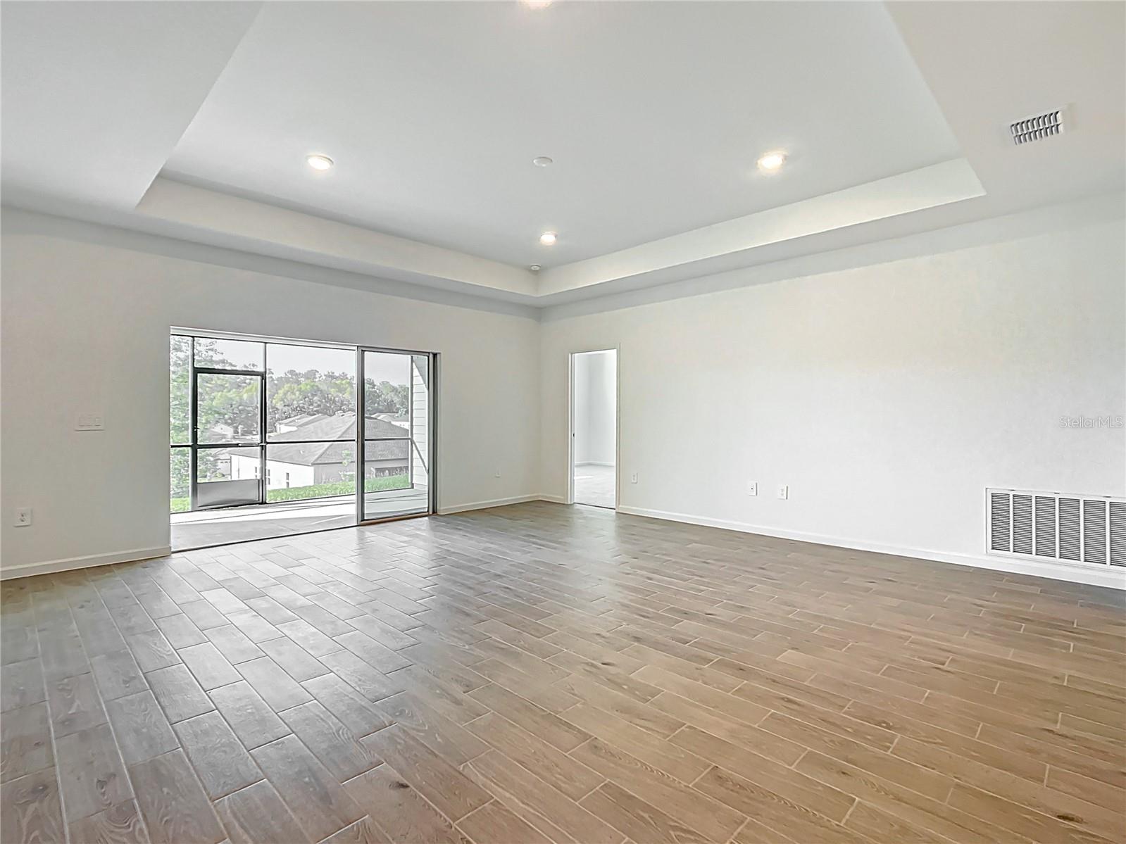 GRAND PARK NORTH - Residential Lease