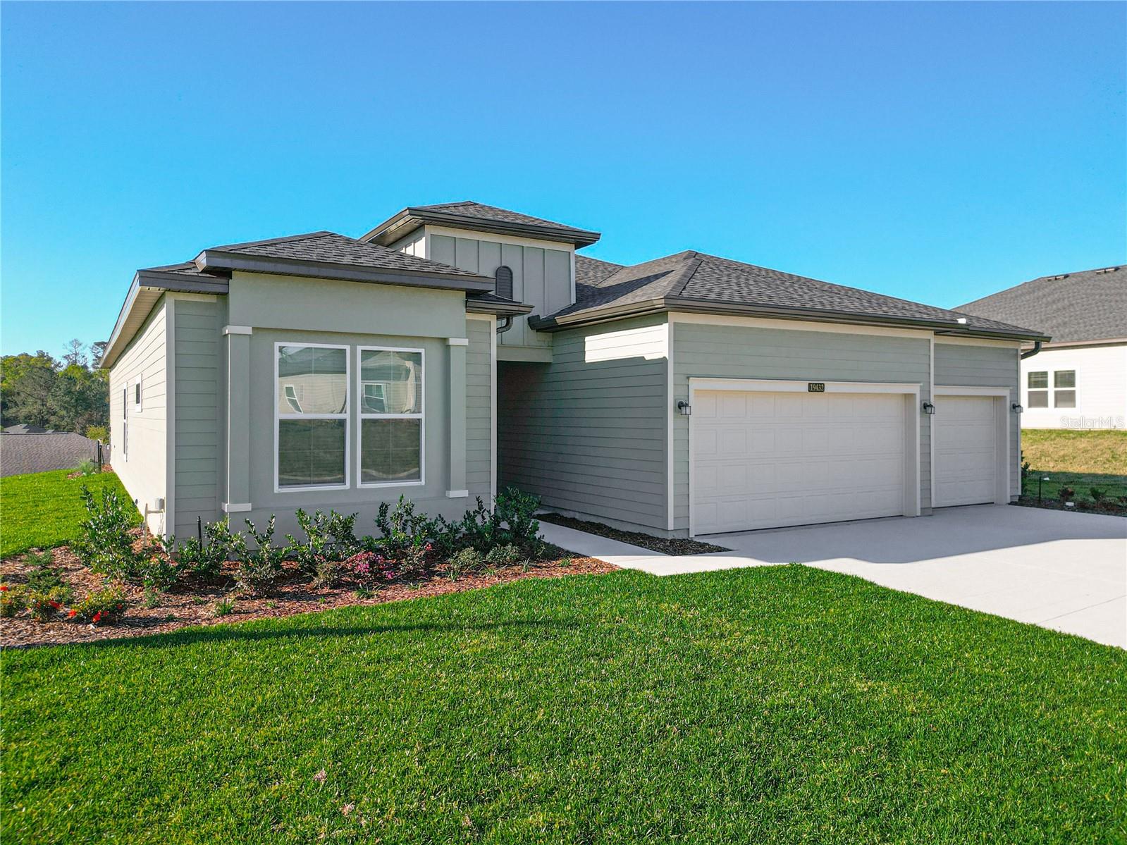 GRAND PARK NORTH - Residential Lease