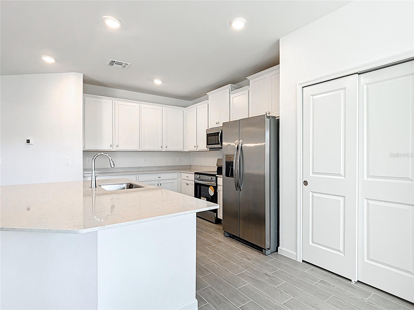 GRAND PARK NORTH - Residential Lease