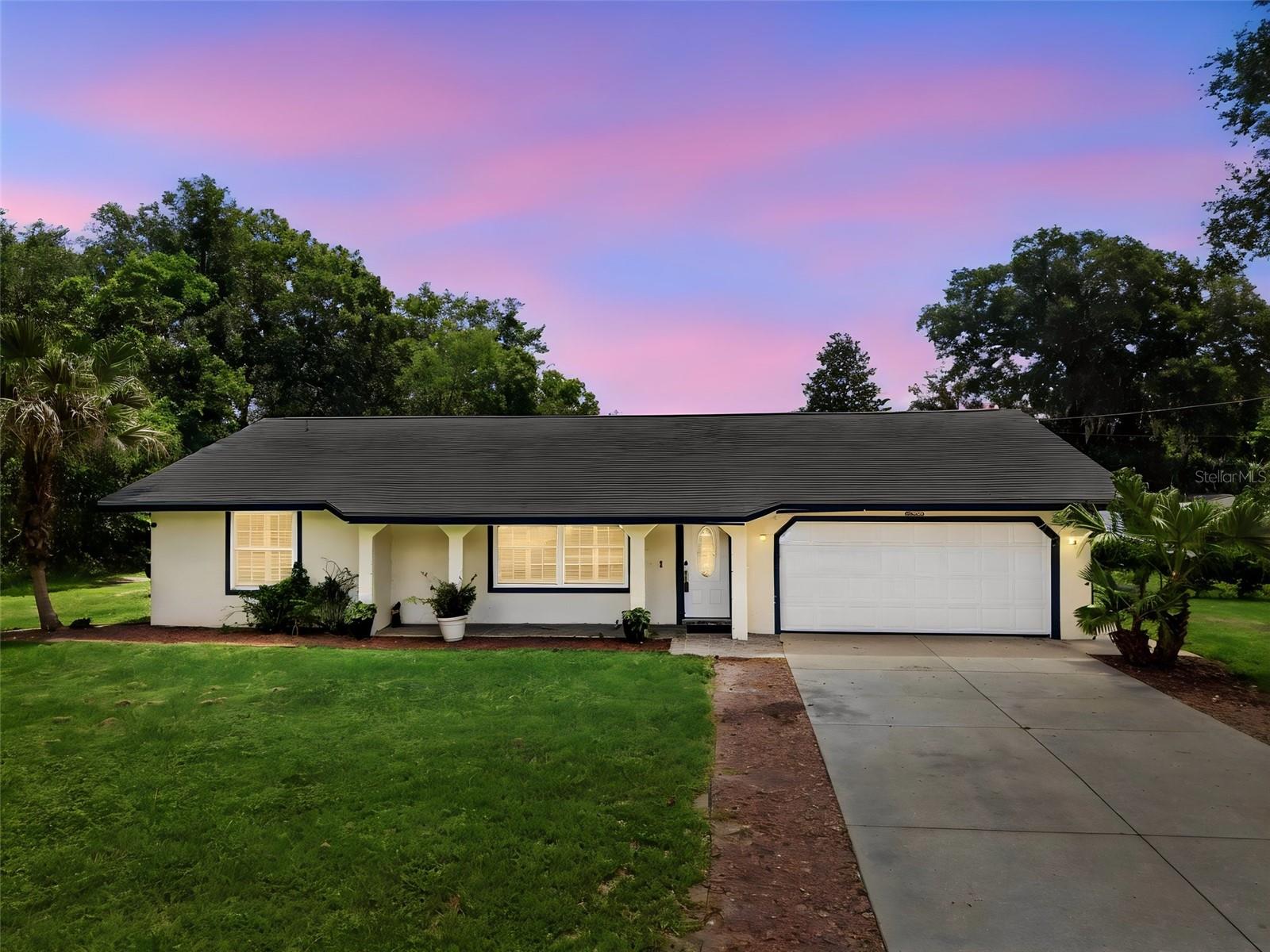 535 LAND O LAKES COURT