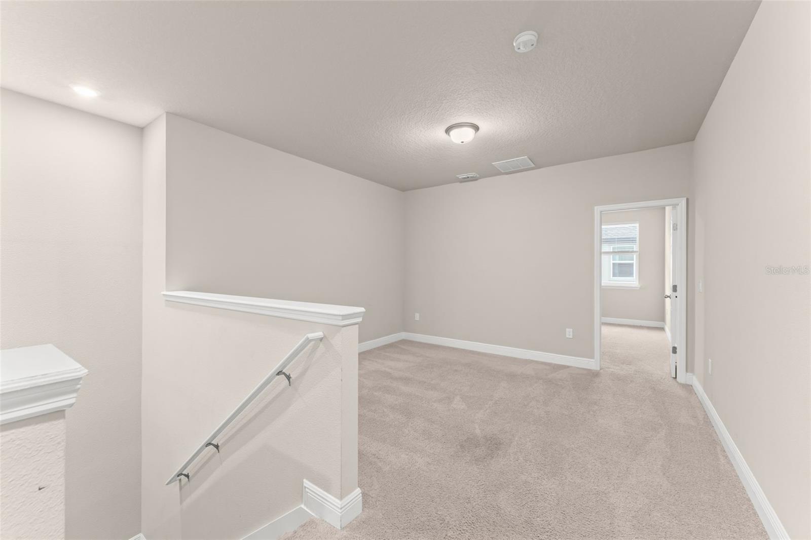 ENCLAVE AT HAWKS CREST - Residential