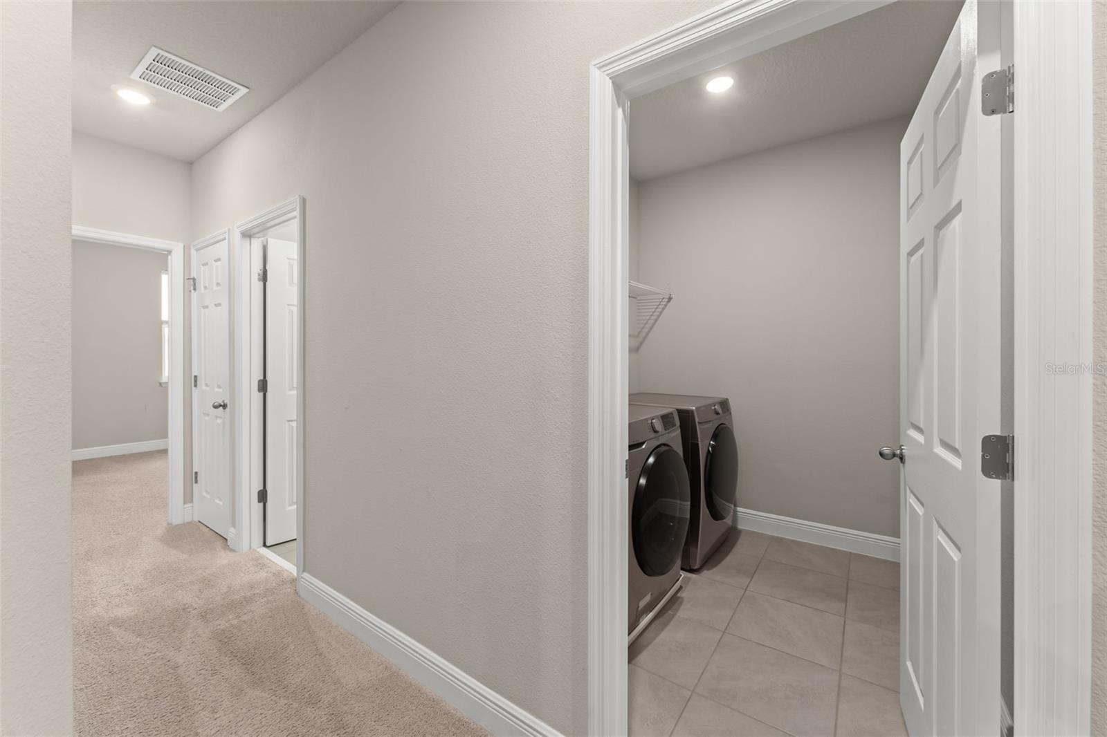 ENCLAVE AT HAWKS CREST - Residential